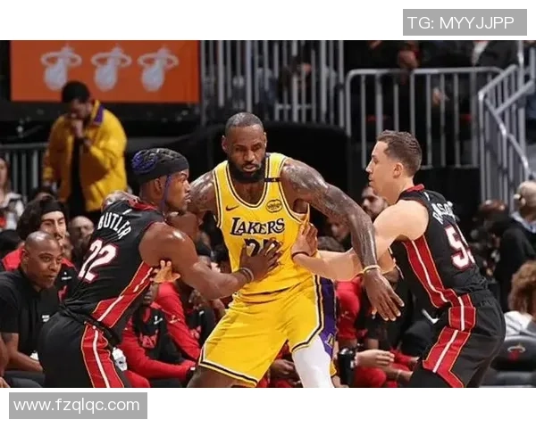 湖人对阵热火季后赛第二场精彩回顾与全场录像分析