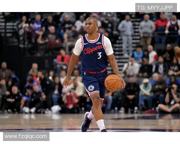 快船两将回应保罗事情:训练馆没他安静不少 他对自己和队友要求都极高 快船两将回应保罗事情:训练馆没他安静不少 他对自己和队友要求都极高